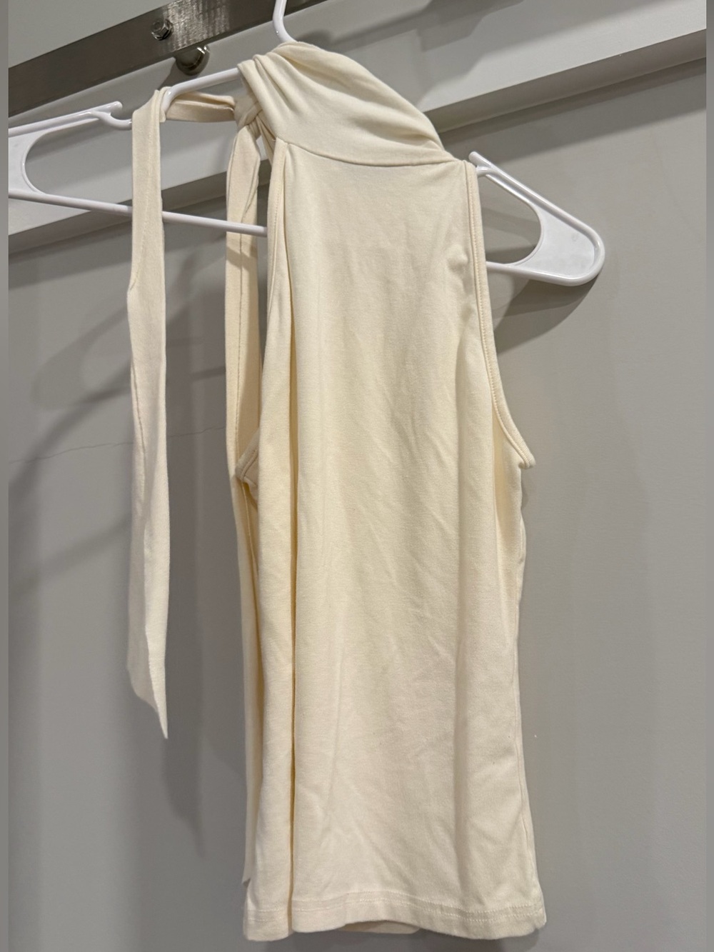 Princess Polly Cream Ivory Tie Neck Halter Top Size US 2 - Picture 4 of 5